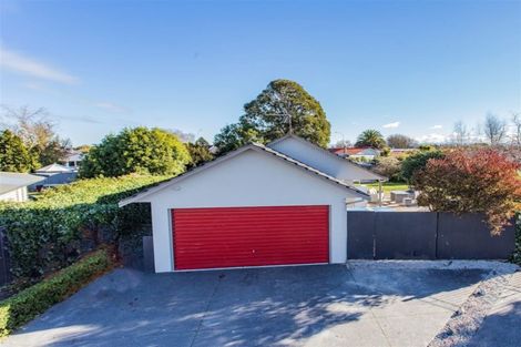 Photo of property in 12 Walker Place, Rangiora, 7400
