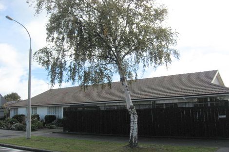 Photo of property in 3 Tudor Avenue, Ilam, Christchurch, 8041