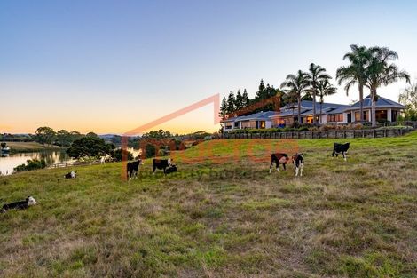 Photo of property in 111 Riverland Road, Kumeu, 0892