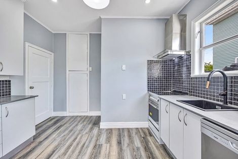 Photo of property in 25a Torino Street, Point England, Auckland, 1072