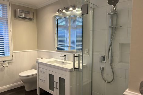 Photo of property in 23 Palm Avenue, Hokowhitu, Palmerston North, 4410