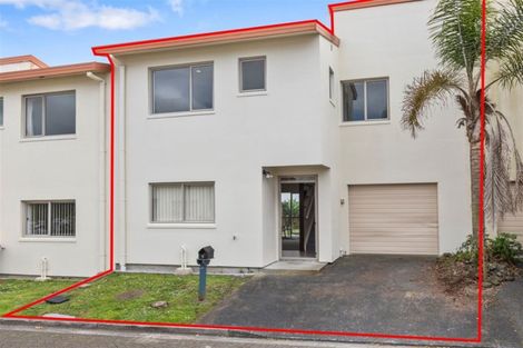 Photo of property in 6 Vitex Lane, Henderson, Auckland, 0612