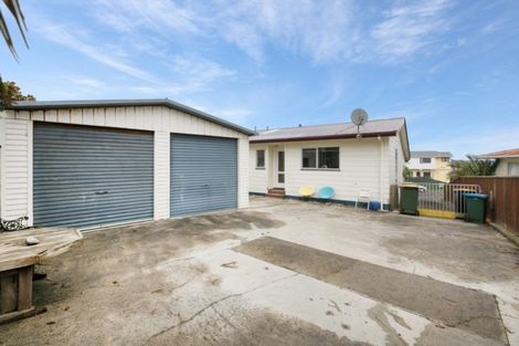 Photo of property in 23 Clipper Street, Titahi Bay, Porirua, 5022