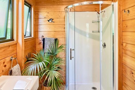 Photo of property in 41 Leeward Drive, Whitby, Porirua, 5024