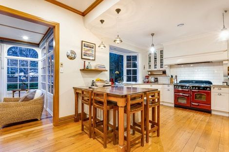 Photo of property in 396 Muritai Road, Eastbourne, Lower Hutt, 5013