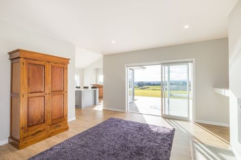 Photo of property in 83 View Road, Halcombe, Feilding, 4779