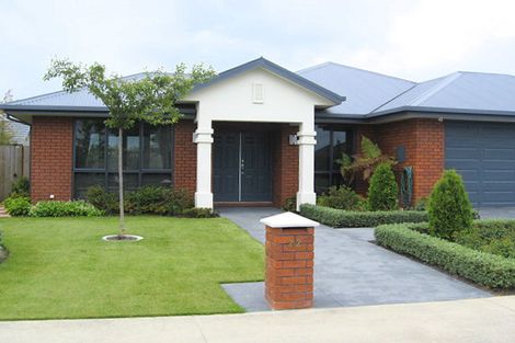 Photo of property in 22 Pewter Place, Northwood, Christchurch, 8051