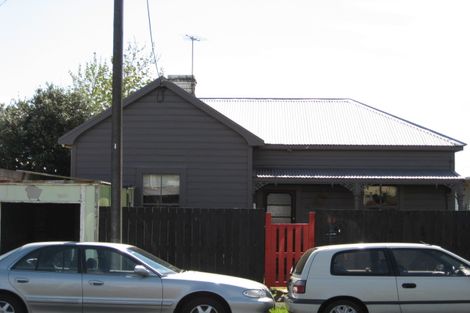 Photo of property in 83 Lemon Street, New Plymouth, 4310