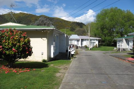 Photo of property in 10/34 Rossiter Avenue, Waterloo, Lower Hutt, 5011