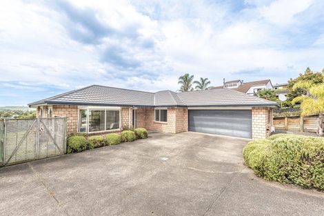 Photo of property in 64 Parkdale Drive, Aramoho, Whanganui, 4500