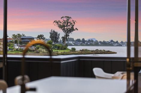 Photo of property in 31 Hinaki Street, Poike, Tauranga, 3112