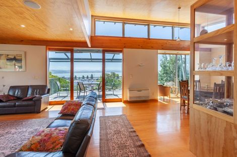 Photo of property in 5 Chilton Road, Hospital Hill, Napier, 4110