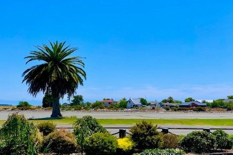 Photo of property in Orchard Cottages, 312/6 Point Road, Monaco, Nelson, 7011