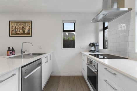 Photo of property in 4e Wattle Road, Sunnyvale, Auckland, 0612