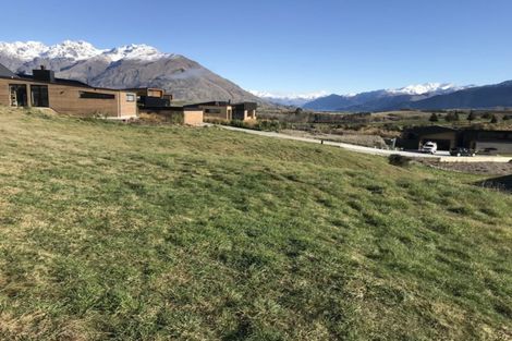 Photo of property in 5 Rabbiters Drive, Jacks Point, Queenstown, 9371