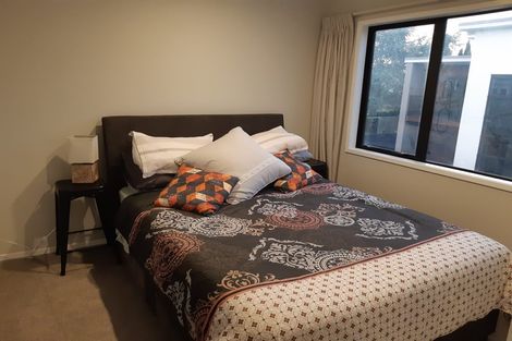 Photo of property in 2/13 Beale Street, Hamilton East, Hamilton, 3216