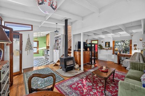 Photo of property in 38 Voelas Road, Lyttelton, 8082