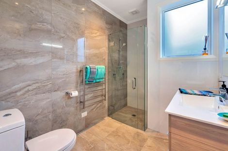 Photo of property in 31 Pioneer Rise, Silverdale, 0932