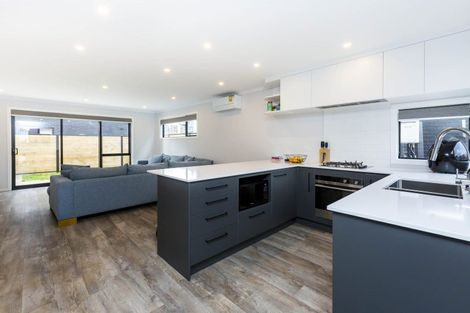 Photo of property in 30 Doug Jensen Street, Wallaceville, Upper Hutt, 5018