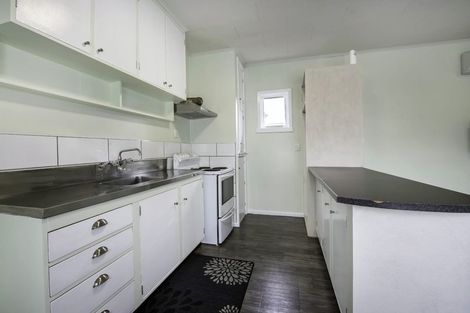 Photo of property in 2/1006 Copeland Road, Akina, Hastings, 4122