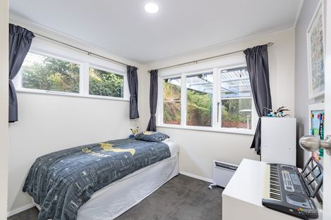 Photo of property in 31 Wyndham Road, Pinehaven, Upper Hutt, 5019