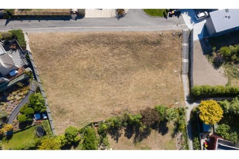 Photo of property in 7 Sasaram Lane, Cashmere, Christchurch, 8022