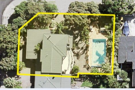 Photo of property in 31 Rothesay Bay Road, Rothesay Bay, Auckland, 0630