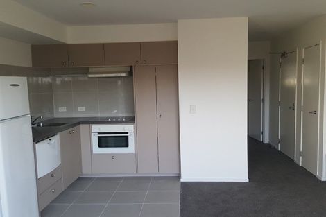 Photo of property in 3 Keystone Avenue, Mount Roskill, Auckland, 1041