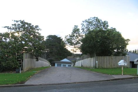 Photo of property in 7 Matija Place, Red Beach, 0932