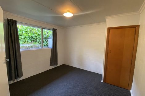 Photo of property in 2/1 Angle Street, Picton, 7220