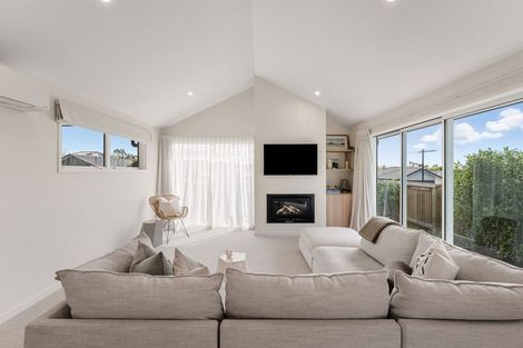 Photo of property in 19 Hass Drive, Ohauiti, Tauranga, 3112