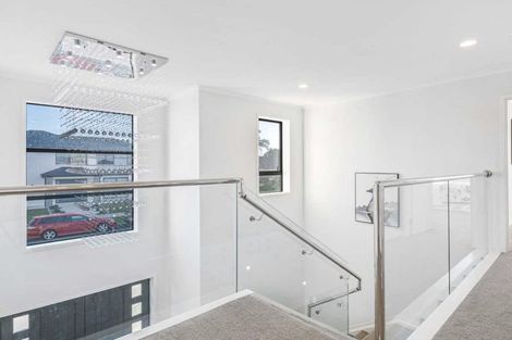 Photo of property in 62 Donegal Park Drive, Flat Bush, Auckland, 2019