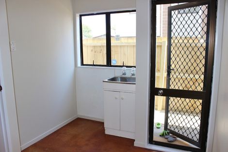 Photo of property in 12 Sturdee Road, Manurewa, Auckland, 2102