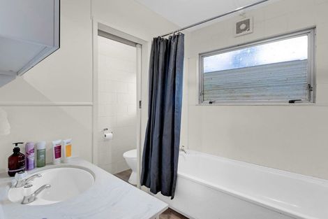 Photo of property in 4/1222 Victoria Street, Whitiora, Hamilton, 3200