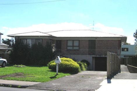 Photo of property in 20 Richard Avenue, Bucklands Beach, Auckland, 2014