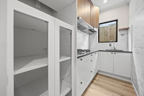 Photo of property in 16 Lime Hill Rise, Flat Bush, Auckland, 2019