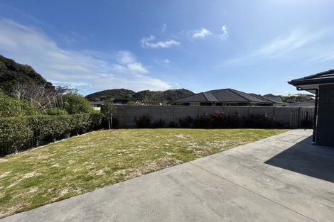 Photo of property in 11 Tide Lane, Whitby, Porirua, 5024