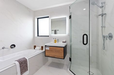 Photo of property in 1b Lemon Grove Lane, Greenhithe, Auckland, 0632