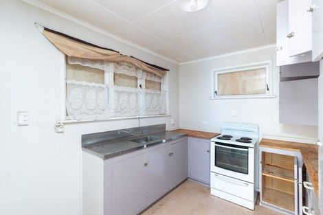 Photo of property in 40 Hyde Street, Wainuiomata, Lower Hutt, 5014