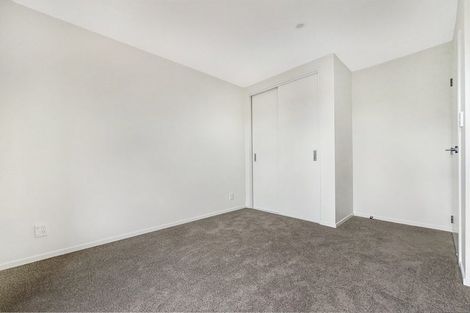 Photo of property in 19c Pavola Grove, Glenfield, Auckland, 0629