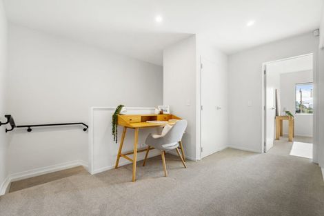 Photo of property in 170 Park Estate Road, Rosehill, Papakura, 2113