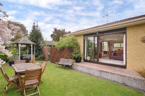 Photo of property in 34 Laing Crescent, Heathcote Valley, Christchurch, 8022