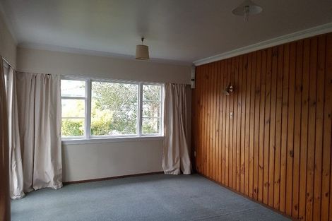 Photo of property in 12 Olivia Crescent, Tawa, Wellington, 5028