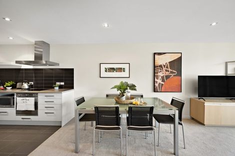 Photo of property in Portal Apartments, 7b/42 Cable Street, Te Aro, Wellington, 6011