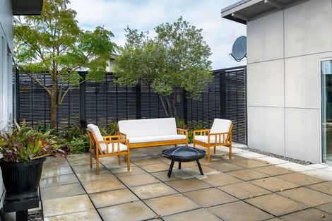 Photo of property in 6 Orotu Drive, Poraiti, Napier, 4112