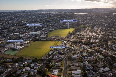 Photo of property in 44d Blakeborough Drive, Forrest Hill, Auckland, 0620