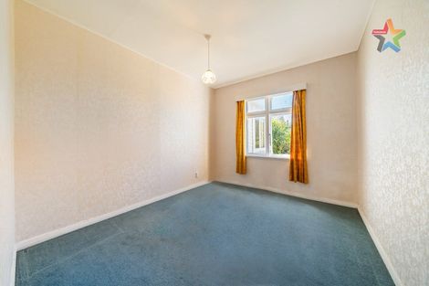 Photo of property in 2 Byron Street, Petone, Lower Hutt, 5012