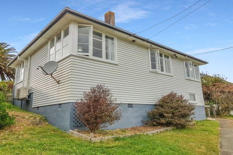 Photo of property in 56 Dimock Street, Titahi Bay, Porirua, 5022