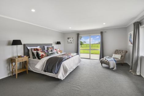 Photo of property in 260 Urquhart Road, Karaka, Papakura, 2580