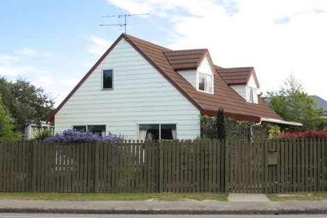 Photo of property in 243 Williams Street, Kaiapoi, 7630